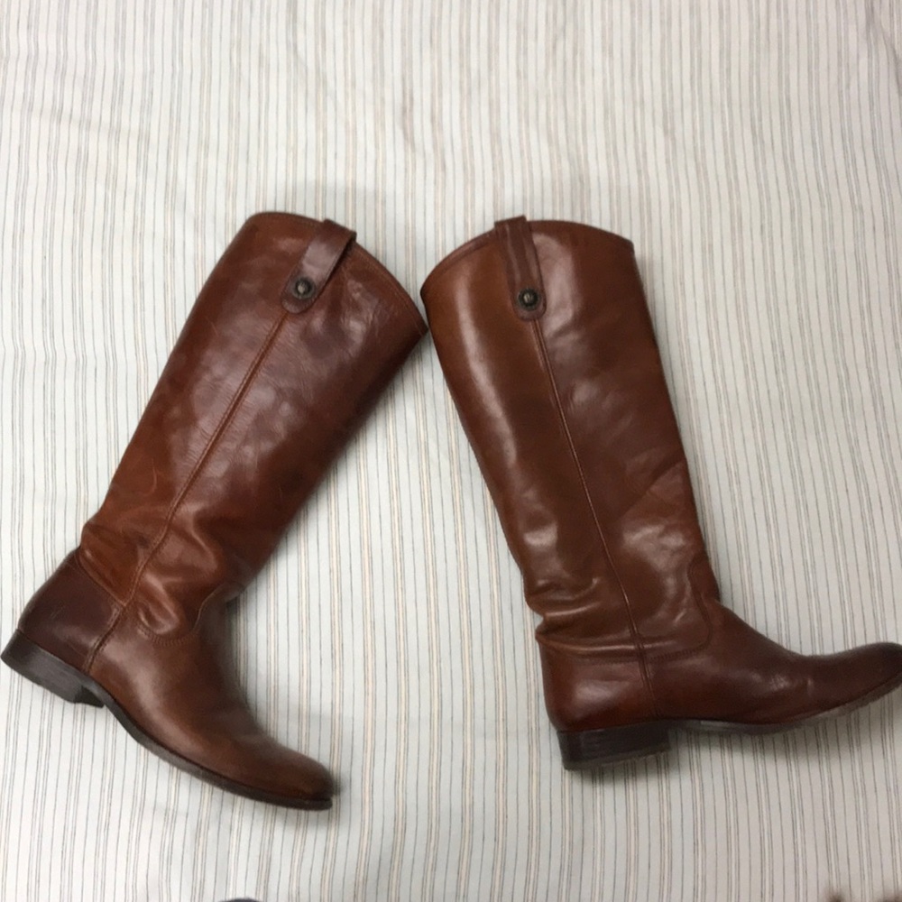 Frye Melissa Lug Button Boot in Cognac Brown